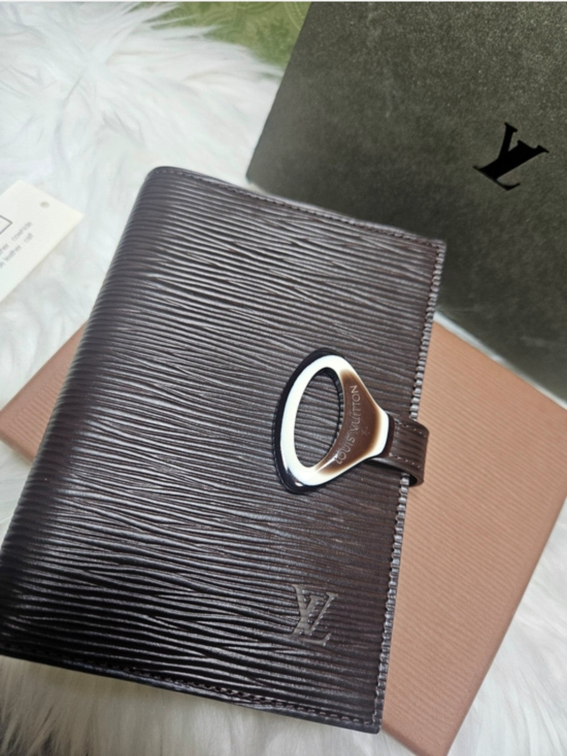 Louis Vuitton brown Epi leather PM ring agenda - view 2